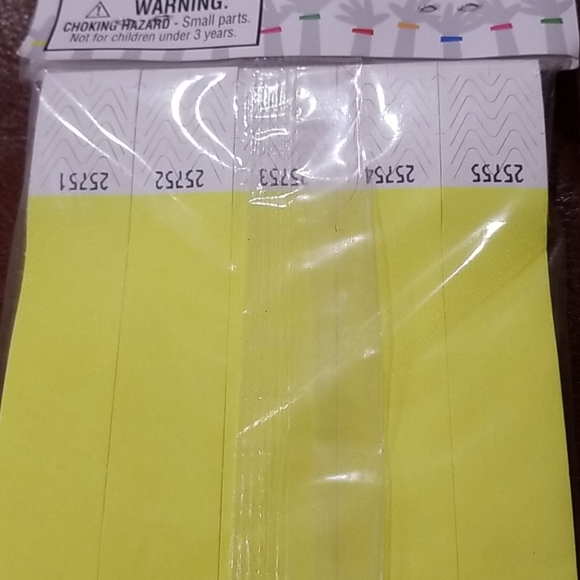 New! 250 count sequentially numbered wristbands - Picture 4 of 4
